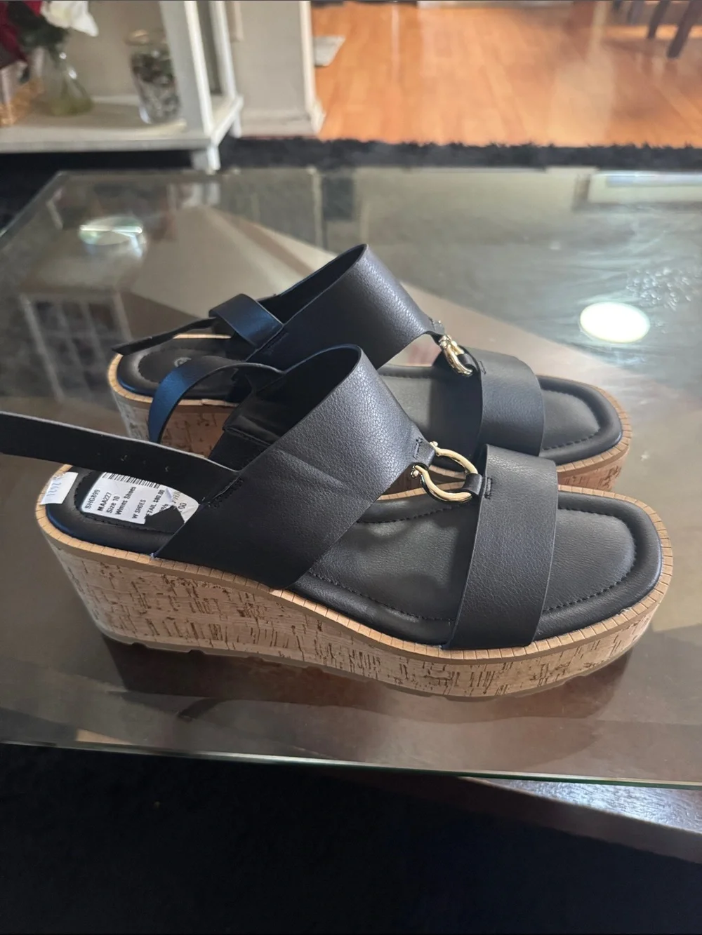 Gianni Bini Black Platform Sandals with Gold Accent